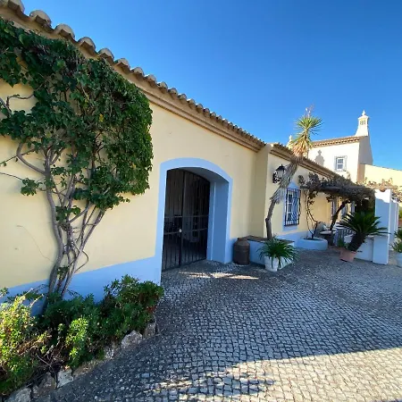 Quinta Do Vale * פדרנה